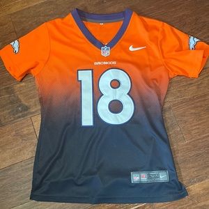 Womens broncos Jersey